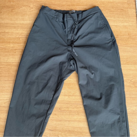 VRST Other - VRST Men’s Limitless Slim Fit Tapered Pant